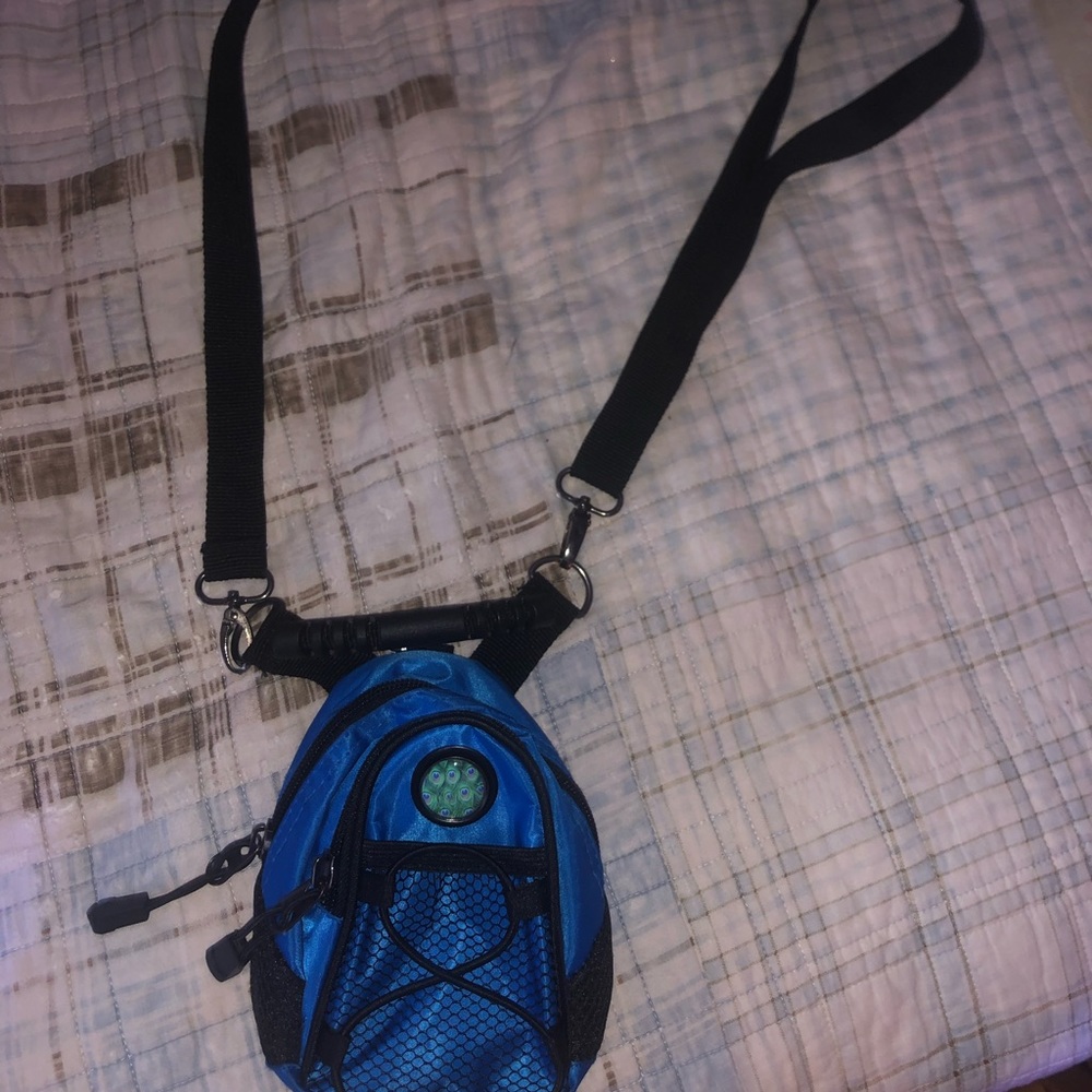 Outdoor shoulder bag
